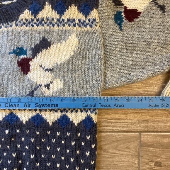 Woolrich Duck Mallard Graphic Knit Sweater Pullover 100% Wool Size Medium - Picture 5 of 8